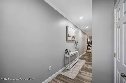 Entry Way - 29 Sharon Dr, Moosic, PA 18507 photo 1 of 6