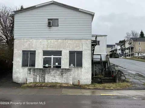 1729 Cedar Ave, Scranton, PA 18505 photo 3