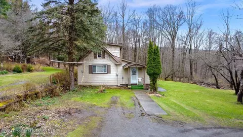 650 Bald Mountain Rd, Bear Creek, PA 18702