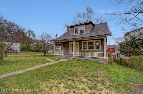 1802 S Webster Ave, Scranton, PA 18505
