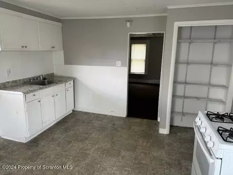 Kitchen - 61 E Parker St, Scranton, PA 18504 photo 2 of 4
