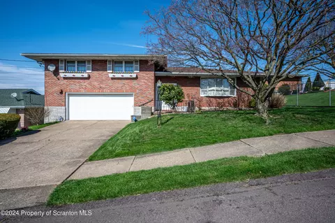 623 Campbell St, Scranton, PA 18505