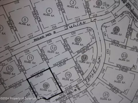 Tenley Lane, Archbald, PA 18403