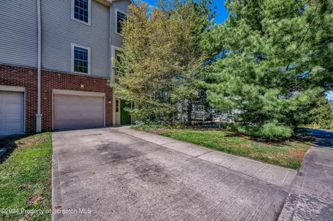 1220 Olive St, Scranton, PA 18510