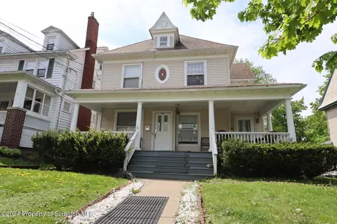 1012 Grandview St, Scranton, PA 18509