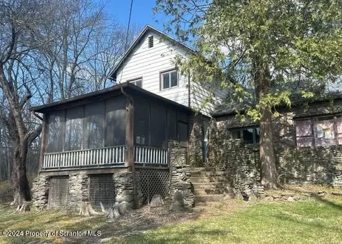 289 Old Mill Rd, Dalton, PA 18414