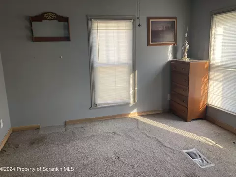 1202 Philo St, Scranton, PA 18509 photo 14