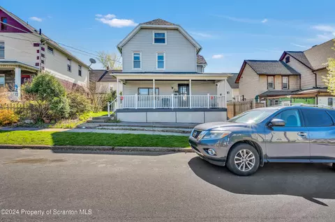 110 Ash St, Scranton, PA 18509