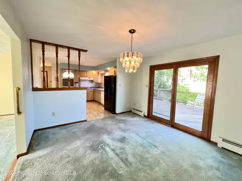 906 Sunset Dr, Olyphant, PA 18447 photo 14
