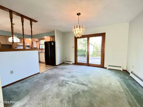 906 Sunset Dr, Olyphant, PA 18447 photo 15