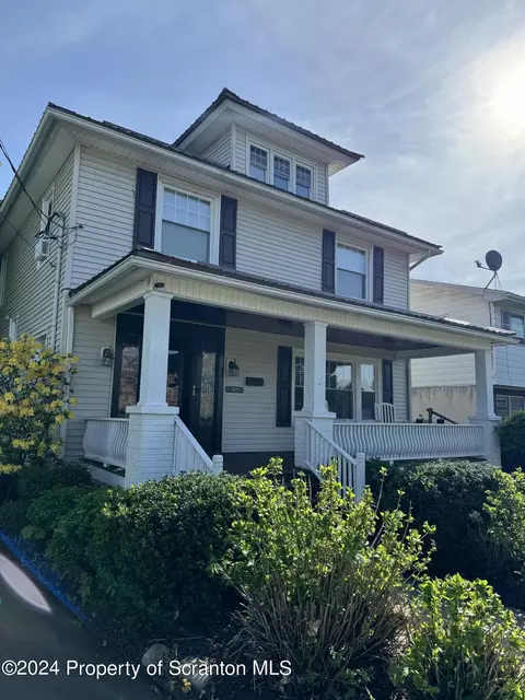 612 Main St, Moosic, PA 18507 photo 3