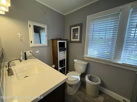 612 Main St, Moosic, PA 18507 photo 19