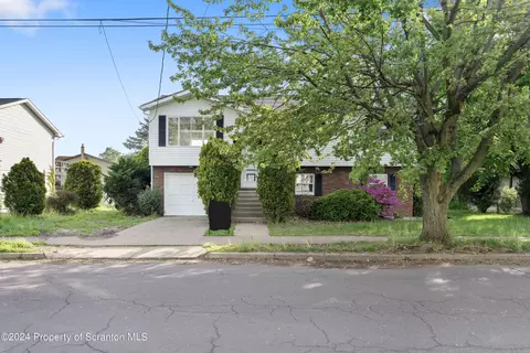 414 Northampton St, Kingston, PA 18704