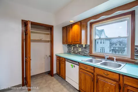 Undisclosed, Scranton, PA 18505 photo 8