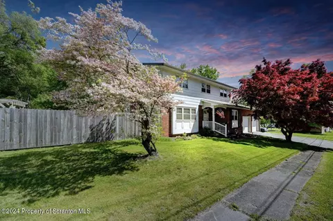 210 Bridge St, Tunkhannock, PA 18657