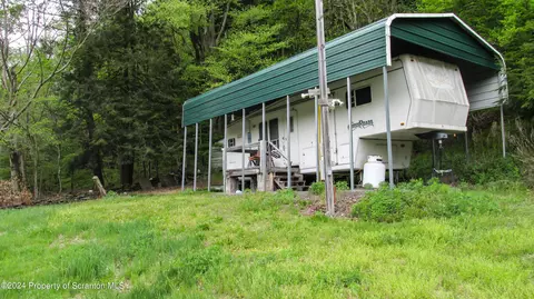 Pa-858, Friendsville, PA 18818