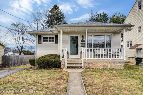3264 Cedar Ave, Scranton, PA 18505