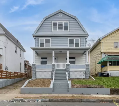 141 Moyallen St, Wilkes-barre, PA 18702