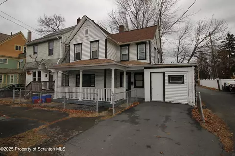 513 Hickory St, Scranton, PA 18505