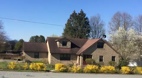 2 Lord Ave, Simpson, PA 18407