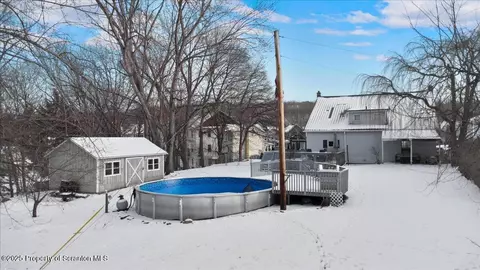 Exterior - 512 Delaware Ave, Olyphant, PA 18447 photo 3 of 6