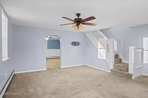Living - 512 Delaware Ave, Olyphant, PA 18447 photo 3 of 6