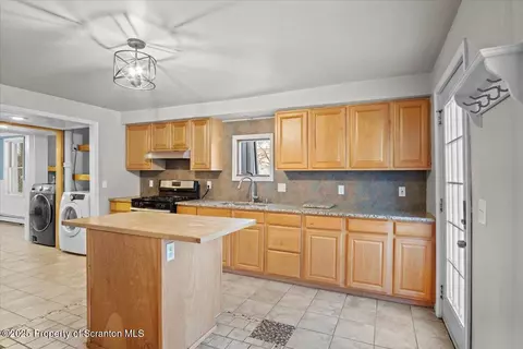 Kitchen - 512 Delaware Ave, Olyphant, PA 18447 photo 1 of 3