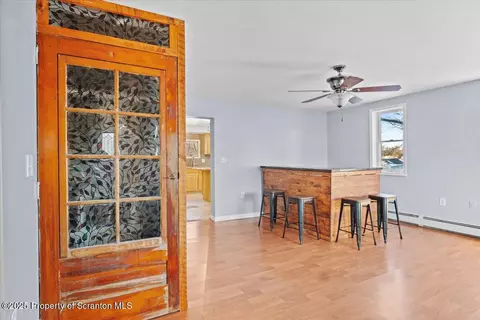 Entry Way - 512 Delaware Ave, Olyphant, PA 18447 photo 1 of 6