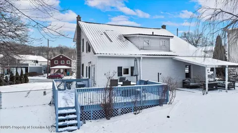 Exterior - 512 Delaware Ave, Olyphant, PA 18447 photo 2 of 6