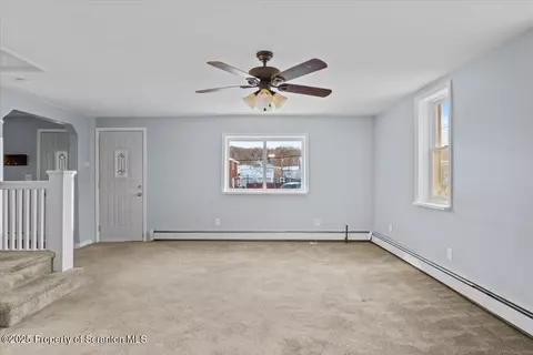 Living - 512 Delaware Ave, Olyphant, PA 18447 photo 6 of 6