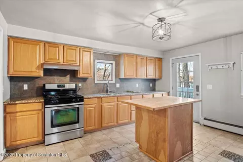 Kitchen - 512 Delaware Ave, Olyphant, PA 18447 photo 3 of 3