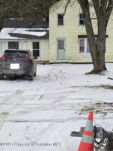 829 New York Ave, Hallstead, PA 18822