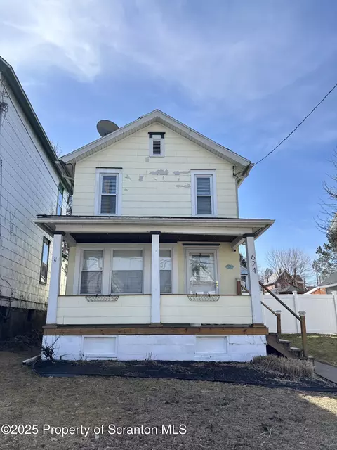 624 Cherry St, Scranton, PA 18505