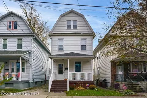 433 Elm Avenue Ave, Kingston, PA 18704