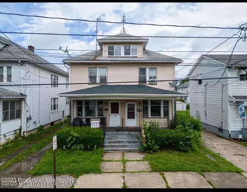 54-56 N Welles, Kingston, PA 18704
