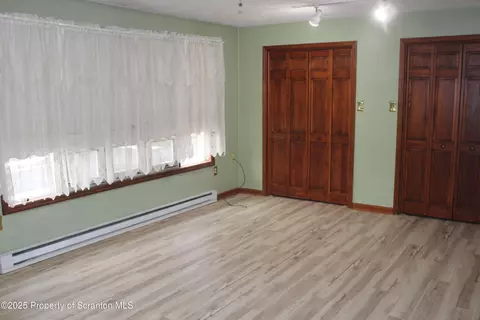 Living - 347 Terrace Ave, Shavertown, PA 18708 photo 5 of 6