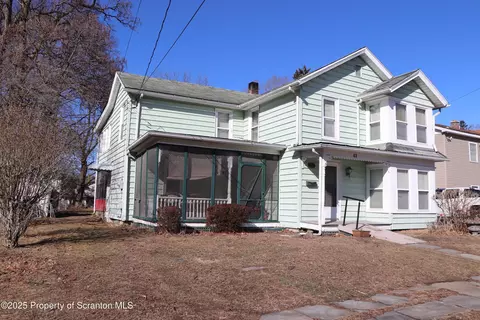 43 Maple Ave, Tunkhannock, PA 18657