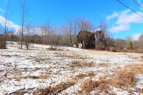 Station Hill Road, Nicholson, PA 18446