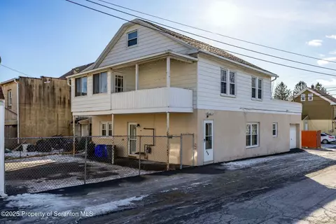 416 W W 19th Street St, Hazleton, PA 18201