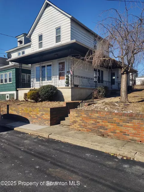 85 E 3rd St, Larksville, PA 18651