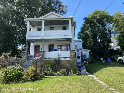 435 N Rear 9th Ave, Scranton, PA 18504