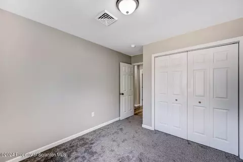 551 Back St, Scranton, PA 18504 photo 38