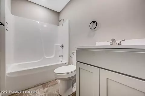 551 Back St, Scranton, PA 18504 photo 34