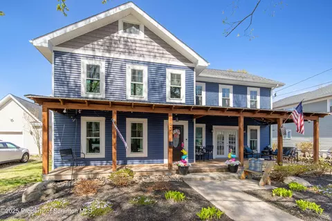 43 Wyoming Ave, Tunkhannock, PA 18657