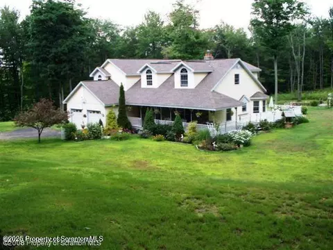 193 Flat Rock Rd, Forest City, PA 18421