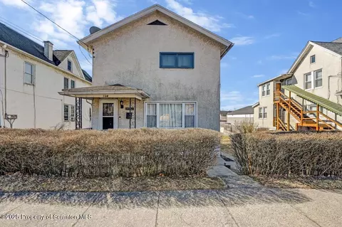 114 E Pine St, Dunmore, PA 18512