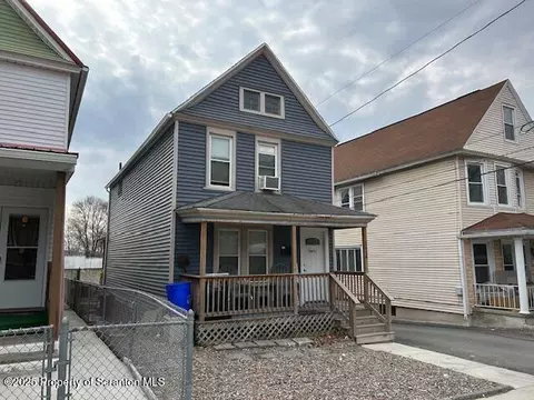 1414 Pine St, Scranton, PA 18510