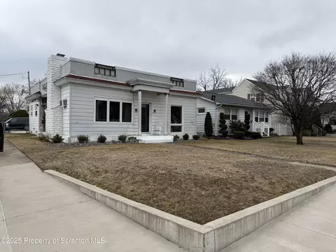 1469 Wyoming Ave, Forty Fort, PA 18704