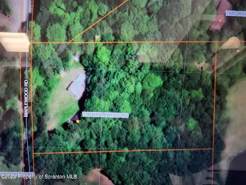 776 Maplewood Rd, Lake Ariel, PA 18436