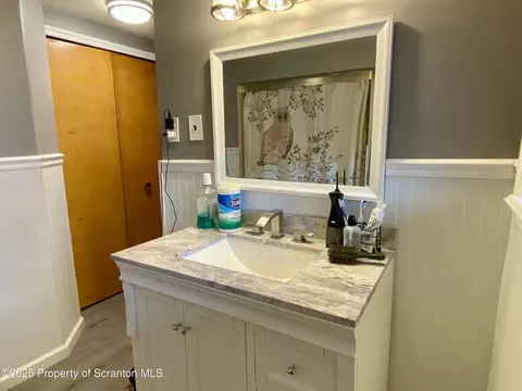 332 Main St, Archbald, PA 18403 photo 32